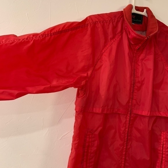 𝅺ABERCROMBIE And Fitch Vintage Wind Breaker - Picture 2 of 3